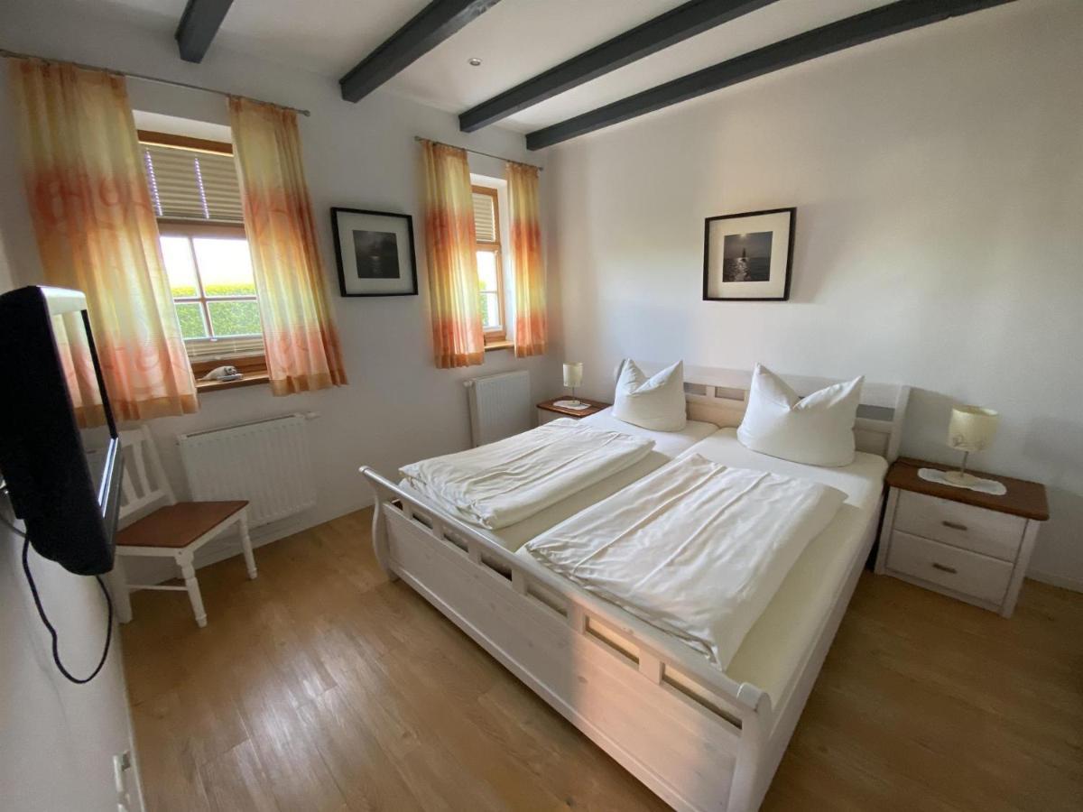 Oltmanns Ferienhaus Bummert Am Hafen Greetsiel Esterno foto