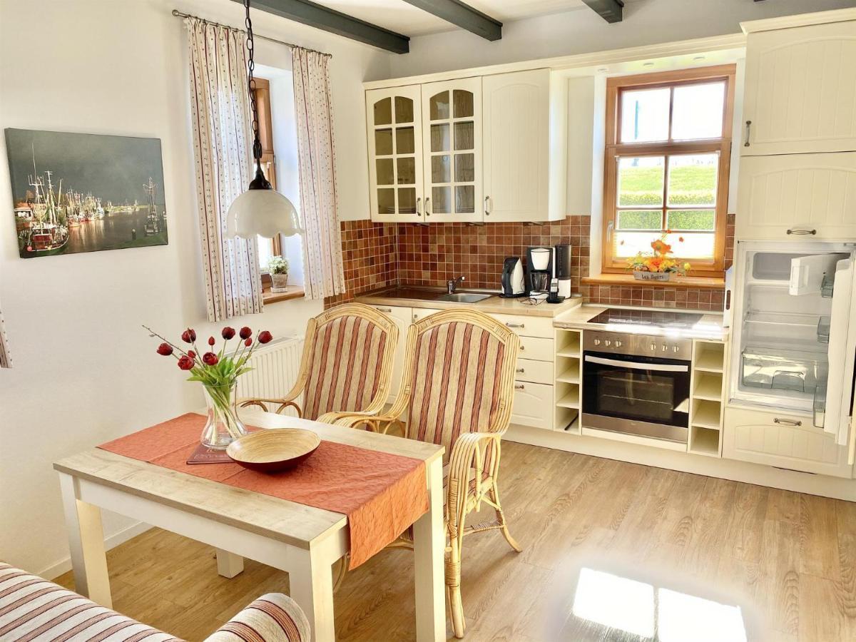 Oltmanns Ferienhaus Bummert Am Hafen Greetsiel Esterno foto