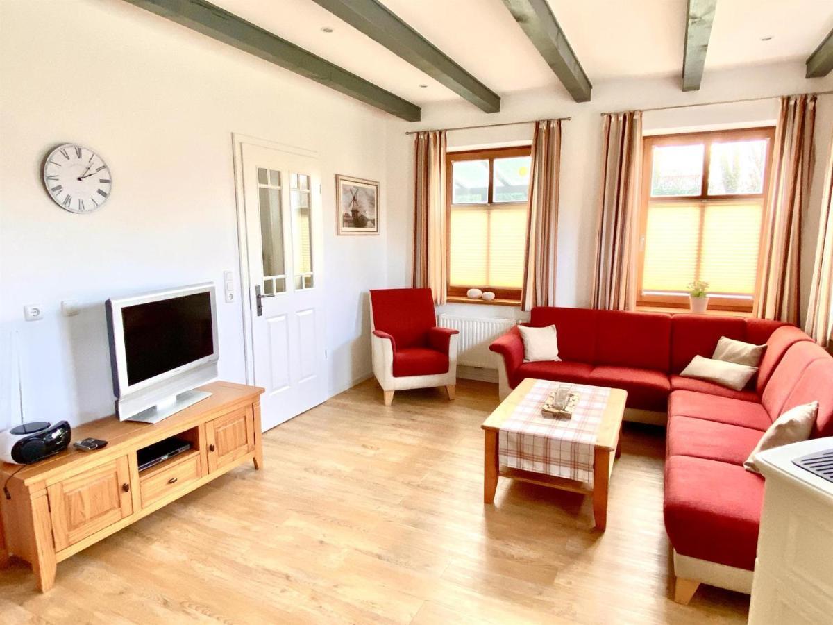 Oltmanns Ferienhaus Bummert Am Hafen Greetsiel Esterno foto