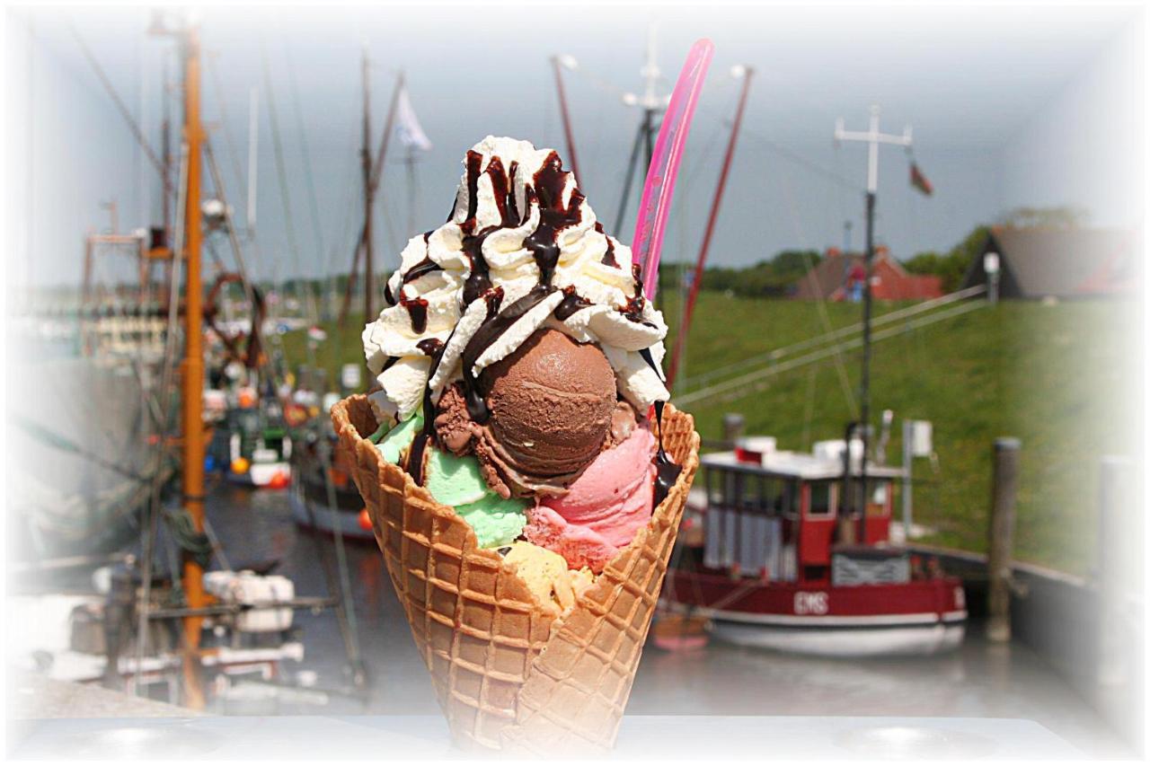 Oltmanns Ferienhaus Bummert Am Hafen Greetsiel Esterno foto