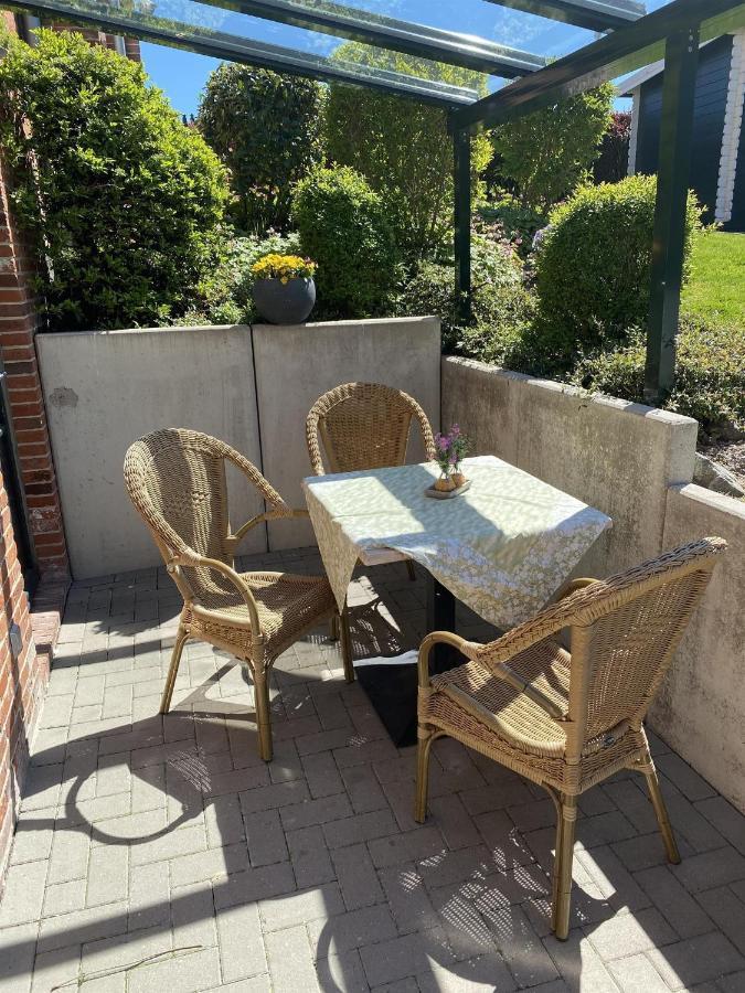 Oltmanns Ferienhaus Bummert Am Hafen Greetsiel Esterno foto