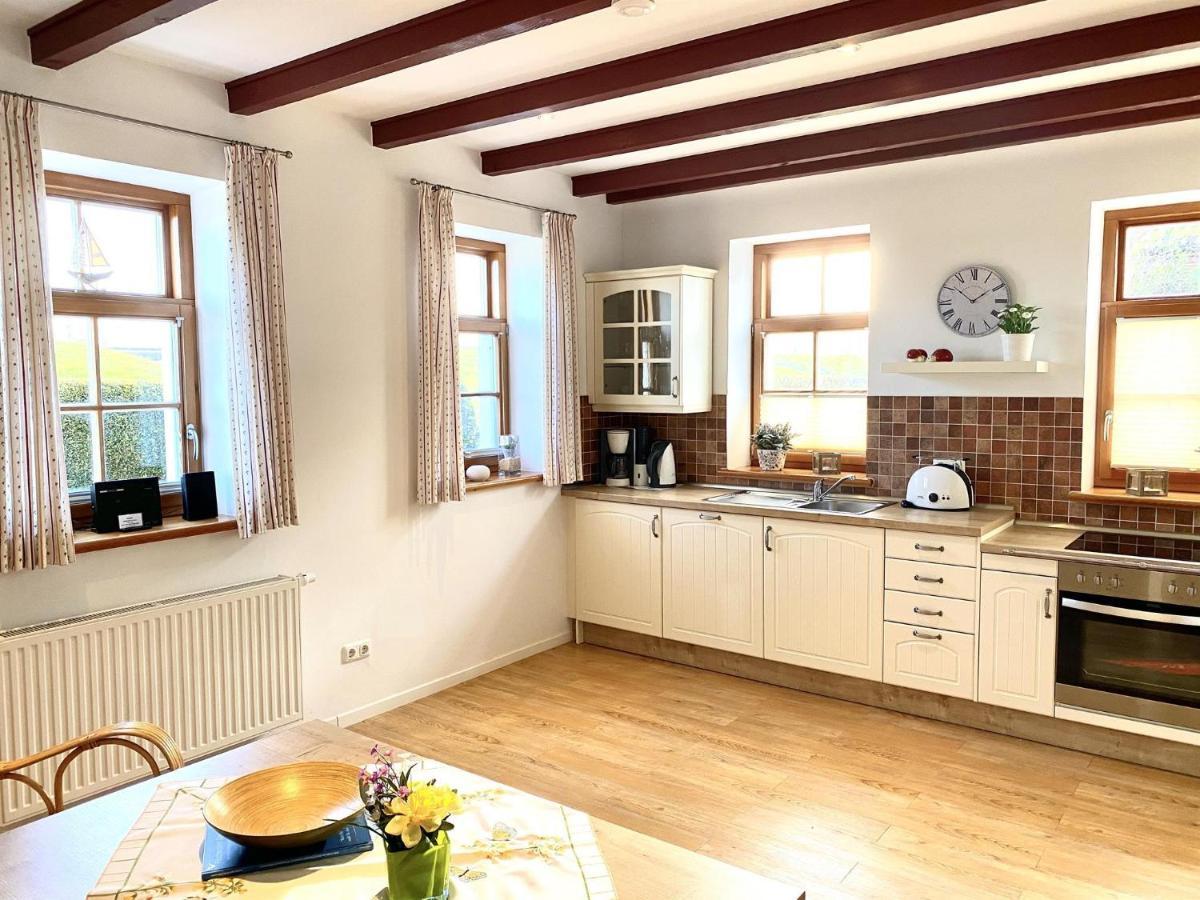 Oltmanns Ferienhaus Bummert Am Hafen Greetsiel Esterno foto