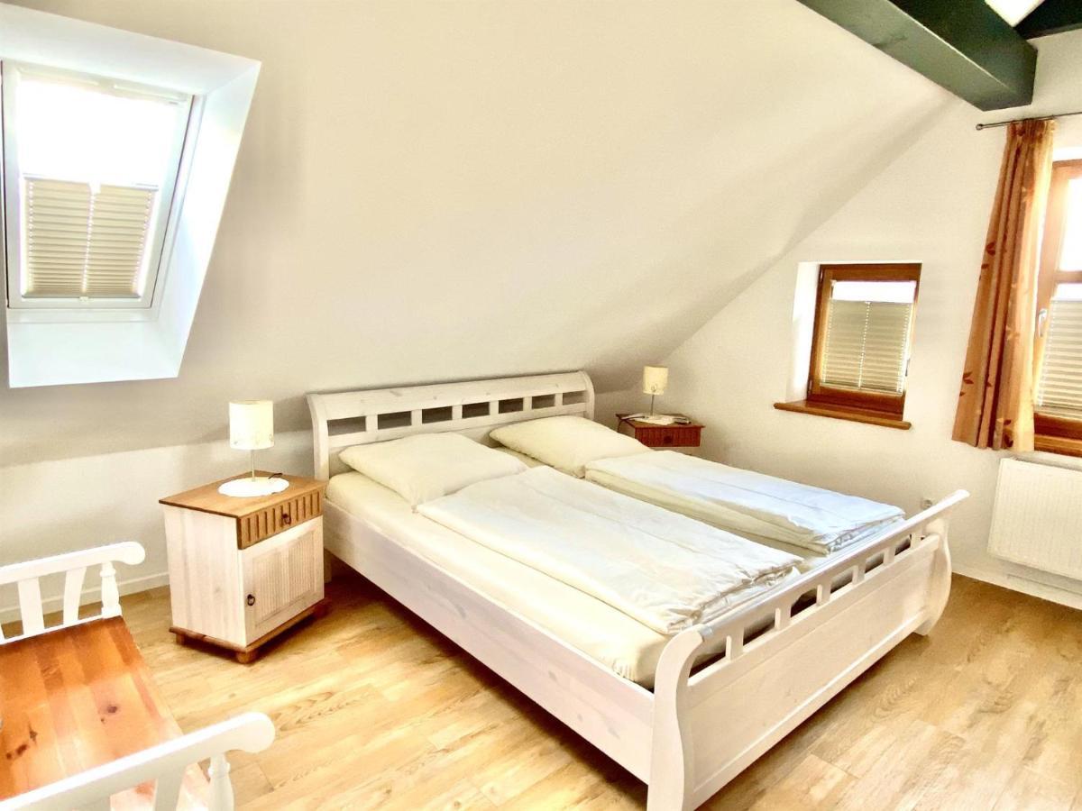 Oltmanns Ferienhaus Bummert Am Hafen Greetsiel Esterno foto